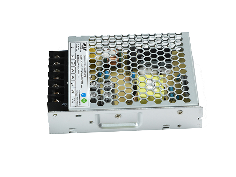 H04  60W 金属外壳 充电电源