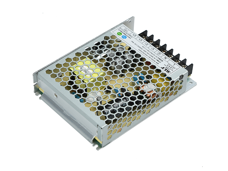 H04  60W 金属外壳 充电电源