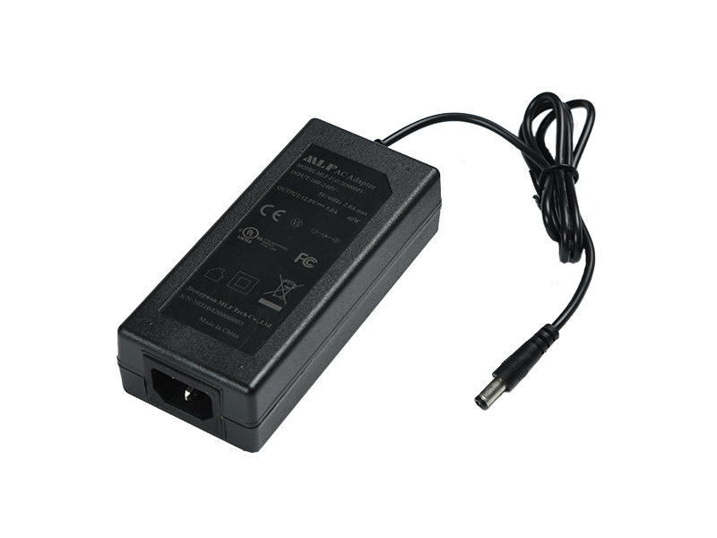 F10 60W 桌面式 适配器