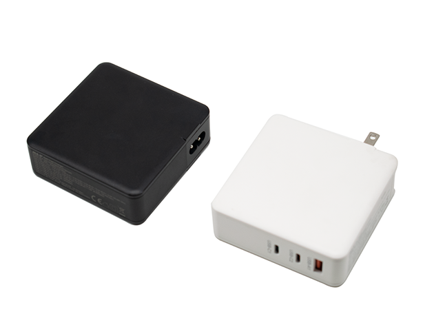 D36 2C+1A GaN 120W 充电器